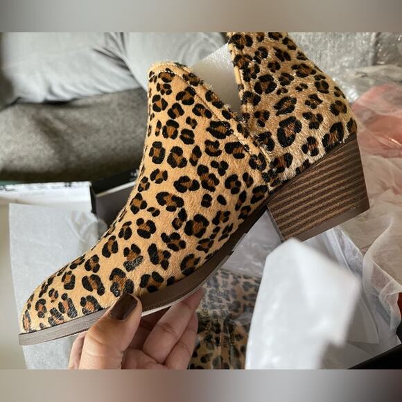 Chinese Laundry Cortes Faux Fur Leopard Print Ankle Boot - 9 NEW - Picture 7 of 7
